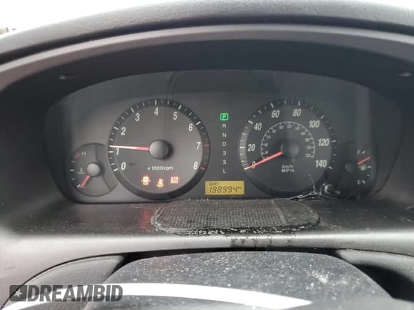 ✅ 2005 Hyundai Elantra GLS • VIN: KMHDN46D75U140952 • Lot: 85925184. Wystawiony na Copart z przebiegiem 198 994 mil. Bezpłatny archiwum sprzedaży aukcyjnych z USA i szczegółowy raport historii pojazdu na DreamBid. Zdjęcie 9.