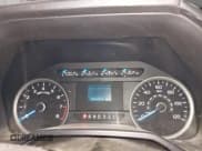 ✅ 2015 Ford F-150 XL • VIN: 1FTEX1C85FKE42343 • Lot: 43552119. Wystawiony na IAAI z przebiegiem 166 645 mil. Bezpłatny archiwum sprzedaży aukcyjnych z USA i szczegółowy raport historii pojazdu na DreamBid. Zdjęcie 7.