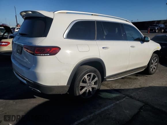 ✅ 2022 Mercedes-Benz GLS 450 • VIN: 4JGFF5KE8NA681570 • Lot: 87308405. Listed on Copart with 40,656 mi. Free auction sales archive from the USA and detailed vehicle history report at DreamBid. Image 3.