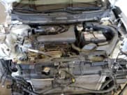 ✅ 2018 Nissan Rogue S • VIN: 5N1AT2MV4JC730292 • Лот: 87075465. Опубликован ранее на Copart с пробегом 87 141 миль. Бесплатный доступ к архиву аукционных продаж из США и подробный отчёт об истории автомобиля на DreamBid. Изображение 12.