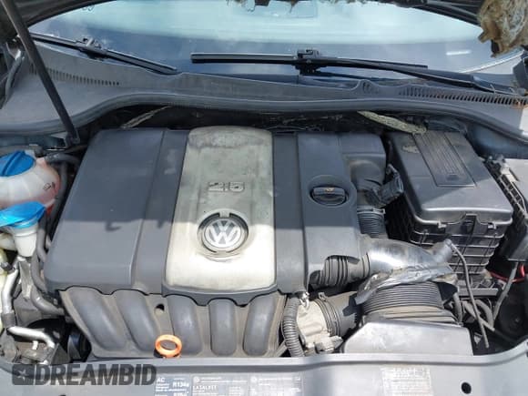 ✅ 2006 Volkswagen Jetta Value Edition • VIN: 3VWPF71K56M711525 • Lot: 42456621. Wystawiony na IAAI z przebiegiem 137 222 mil. Bezpłatny archiwum sprzedaży aukcyjnych z USA i szczegółowy raport historii pojazdu na DreamBid. Zdjęcie 10.