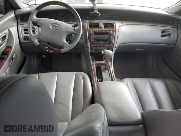 ✅ 2004 Toyota Avalon XL • VIN: 4T1BF28B34U352282 • Лот: 69167355. Опубликован ранее на Copart с пробегом 222 035 миль. Бесплатный доступ к архиву аукционных продаж из США и подробный отчёт об истории автомобиля на DreamBid. Изображение 8.