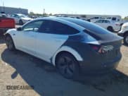 ✅ 2020 Tesla Model 3 Standard Range Plus • VIN: 5YJ3E1EA4LF613671 • Лот: 43577298. Опубликован ранее на IAAI с пробегом 83 874 миль. Бесплатный доступ к архиву аукционных продаж из США и подробный отчёт об истории автомобиля на DreamBid. Изображение 3.