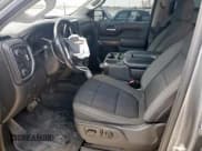 ✅ 2021 Chevrolet Silverado 1500 LT • VIN: 3GCUYDED9MG376159 • Лот: 81714515. Опубликован ранее на Copart с пробегом 77 190 миль. Бесплатный доступ к архиву аукционных продаж из США и подробный отчёт об истории автомобиля на DreamBid. Изображение 7.