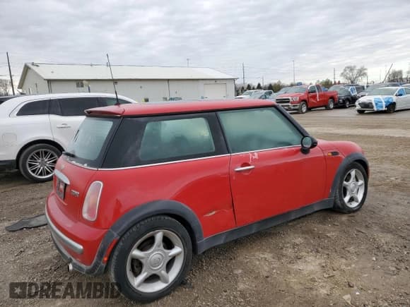 ✅ 2003 MINI Hardtop • VIN: WMWRC33403TE15093 • Lot: 44246425. Listed on Copart with 144,086 mi. Free auction sales archive from the USA and detailed vehicle history report at DreamBid. Image 3.