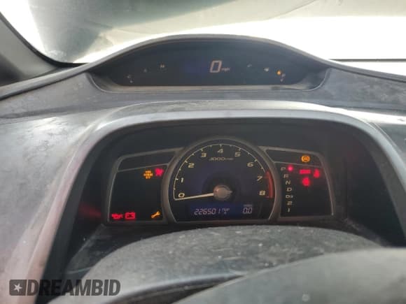 ✅ 2007 Honda Civic EX • VIN: 1HGFA168X7L101230 • Lot: 59520725. Wystawiony na Copart z przebiegiem 226 501 mil. Bezpłatny archiwum sprzedaży aukcyjnych z USA i szczegółowy raport historii pojazdu na DreamBid. Zdjęcie 9.