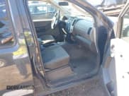 ✅ 2011 Nissan Xterra X • VIN: 5N1AN0NU4BC520958 • Lot: 43615013. Listed on IAAI with 208,529 mi. Free auction sales archive from the USA and detailed vehicle history report at DreamBid. Image 5.