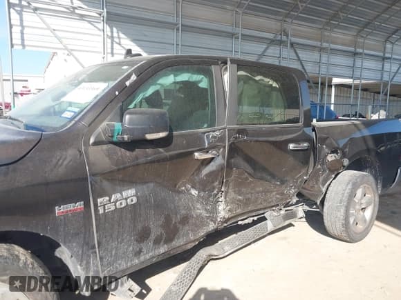 ✅ 2016 Ram 1500 Big Horn • VIN: 3C6RR6LT9GG292640 • Лот: 43133369. Опубликован ранее на IAAI с пробегом 151 313 миль. Бесплатный доступ к архиву аукционных продаж из США и подробный отчёт об истории автомобиля на DreamBid. Изображение 6.