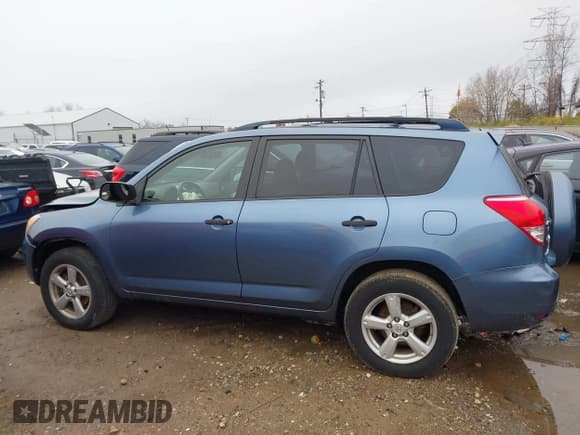 ✅ 2006 Toyota RAV4 • VIN: JTMBK33V665008174 • Лот: 43724258. Опубликован ранее на IAAI с пробегом 79 000 миль. Бесплатный доступ к архиву аукционных продаж из США и подробный отчёт об истории автомобиля на DreamBid. Изображение 14.