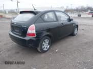 ✅ 2008 Hyundai Accent GS • VIN: KMHCM36C28U095925 • Lot: 43884562. Listed on IAAI with 302,058 mi. Free auction sales archive from the USA and detailed vehicle history report at DreamBid. Image 4.