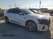 ✅ 2024 Audi Q8 e-tron Premium Plus • VIN: WA15AAGE4RB049434 • Лот: 83839334. Опубликован ранее на Copart с пробегом 7 236 миль. Бесплатный доступ к архиву аукционных продаж из США и подробный отчёт об истории автомобиля на DreamBid. Изображение 4.