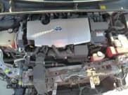 ✅ 2017 Toyota Prius Plus • VIN: JTDKARFP2H3067952 • Lot: 90610155. Listed on Copart with 130,933 mi. Free auction sales archive from the USA and detailed vehicle history report at DreamBid. Image 14.