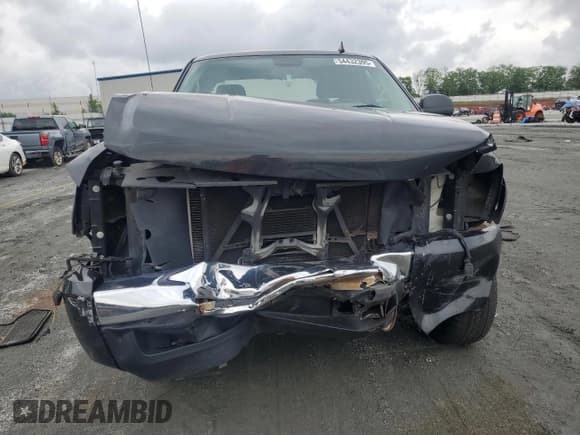 ✅ 2009 Chevrolet Silverado 1500 LS • VIN: 1GCEC19C19Z191114 • Lot: 54432395. Wystawiony na Copart z przebiegiem 219 740 mil. Bezpłatny archiwum sprzedaży aukcyjnych z USA i szczegółowy raport historii pojazdu na DreamBid. Zdjęcie 5.