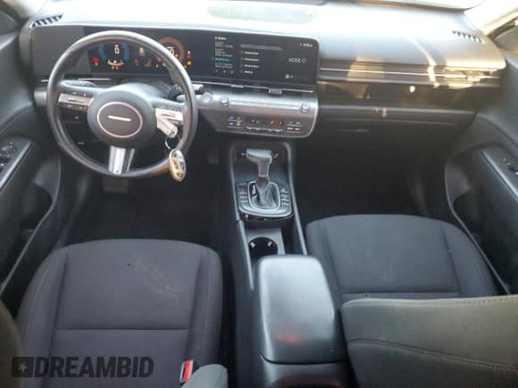 2025 Hyundai Kona SEL with VIN KM8HBCAB2SU220410, listed as a Copart auction lot 91117135 with 20,251 mi miles and Non repairable. Bid and sale history available at DreamBid. Image 8.