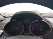 ✅ 2013 Hyundai Veloster w/Black Int • VIN: KMHTC6AD7DU092257 • Lot: 41464977. Wystawiony na IAAI z przebiegiem 151 152 mil. Bezpłatny archiwum sprzedaży aukcyjnych z USA i szczegółowy raport historii pojazdu na DreamBid. Zdjęcie 7.