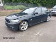 ✅ 2011 BMW 3 Series 335i xDrive • VIN: WBAPL5C56BA921398 • Lot: 42487744. Wystawiony na IAAI z przebiegiem 142 532 mil. Bezpłatny archiwum sprzedaży aukcyjnych z USA i szczegółowy raport historii pojazdu na DreamBid. Zdjęcie 2.