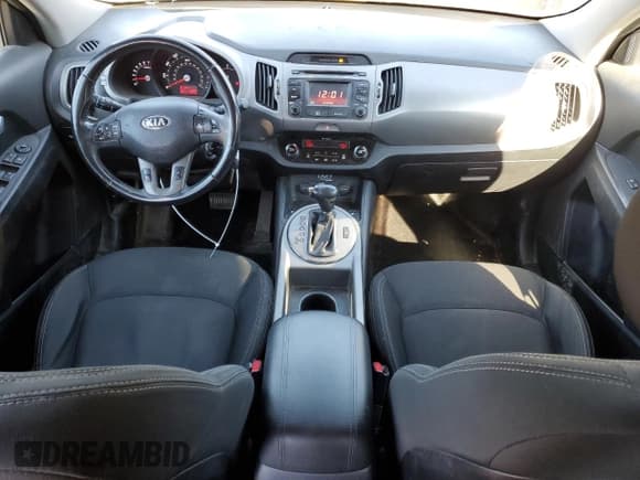 ✅ 2014 Kia Sportage EX • VIN: KNDPCCAC1E7659039 • Lot: 87054095. Listed on Copart with 157,279 mi. Free auction sales archive from the USA and detailed vehicle history report at DreamBid. Image 8.