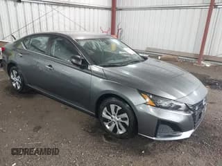 ✅ 2024 Nissan Altima S • VIN: 1N4BL4BV9RN373432 • Lot: 43068320. Wystawiony na IAAI z przebiegiem 48 786 mil. Bezpłatny archiwum sprzedaży aukcyjnych z USA i szczegółowy raport historii pojazdu na DreamBid. Zdjęcie 1.