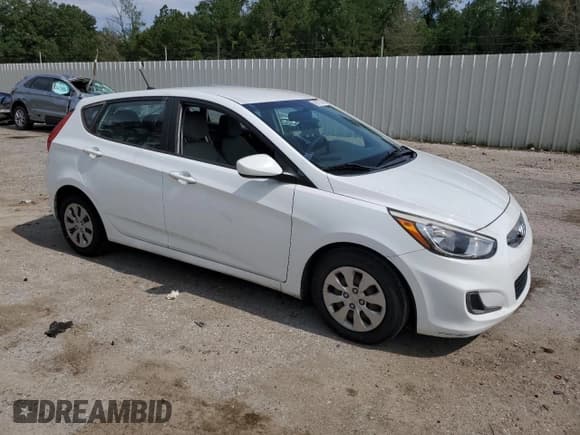 ✅ 2017 Hyundai Accent SE • VIN: KMHCT5AE7HU313073 • Лот: 56677144. Опубликован ранее на Copart с пробегом 129 628 миль. Бесплатный доступ к архиву аукционных продаж из США и подробный отчёт об истории автомобиля на DreamBid. Изображение 4.