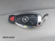 ✅ 2012 Mercedes-Benz C 300 Sport • VIN: WDDGF8BB5CR225904 • Lot: 43010982. Wystawiony na IAAI z przebiegiem 90 115 mil. Bezpłatny archiwum sprzedaży aukcyjnych z USA i szczegółowy raport historii pojazdu na DreamBid. Zdjęcie 11.