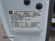 ✅ 2005 GMC Sierra 1500 SLT • VIN: 2GTEK19B151310633 • Lot: 42409232. Listed on IAAI with 220,810 mi. Free auction sales archive from the USA and detailed vehicle history report at DreamBid. Image 9.