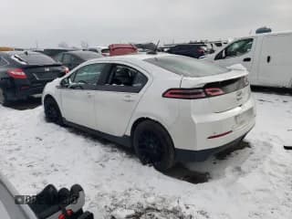 ✅ 2015 Chevrolet Volt • VIN: 1G1RB6E40FU112050 • Lot: 37900524. Wystawiony na Copart z przebiegiem 112 878 mil. Bezpłatny archiwum sprzedaży aukcyjnych z USA i szczegółowy raport historii pojazdu na DreamBid. Zdjęcie 2.