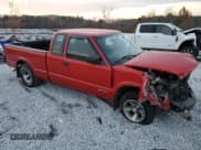 ✅ 2001 Chevrolet S-10 LS • VIN: 1GCCS19WX18256959 • Лот: 82774284. Опубликован ранее на Copart с пробегом 204 110 миль. Бесплатный доступ к архиву аукционных продаж из США и подробный отчёт об истории автомобиля на DreamBid. Изображение 4.