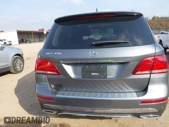 ✅ 2018 Mercedes-Benz GLE 350 • VIN: 4JGDA5JB8JB006626 • Lot: 43630924. Wystawiony na IAAI z przebiegiem 106 058 mil. Bezpłatny archiwum sprzedaży aukcyjnych z USA i szczegółowy raport historii pojazdu na DreamBid. Zdjęcie 16.