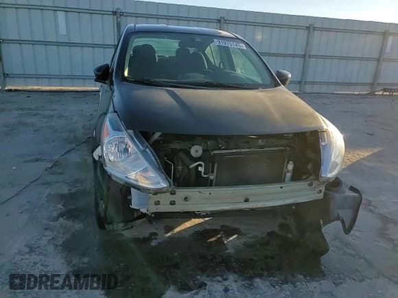 ✅ 2018 Nissan Versa SV • VIN: 3N1CN7AP9JL816621 • Lot: 91975145. Listed on Copart with 92,446 mi. Free auction sales archive from the USA and detailed vehicle history report at DreamBid. Image 14.