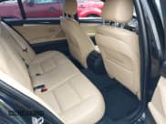 ✅ 2016 BMW 5 Series 528i • VIN: WBA5A5C53GD528946 • Lot: 42007144. Wystawiony na IAAI z przebiegiem 64 459 mil. Bezpłatny archiwum sprzedaży aukcyjnych z USA i szczegółowy raport historii pojazdu na DreamBid. Zdjęcie 8.