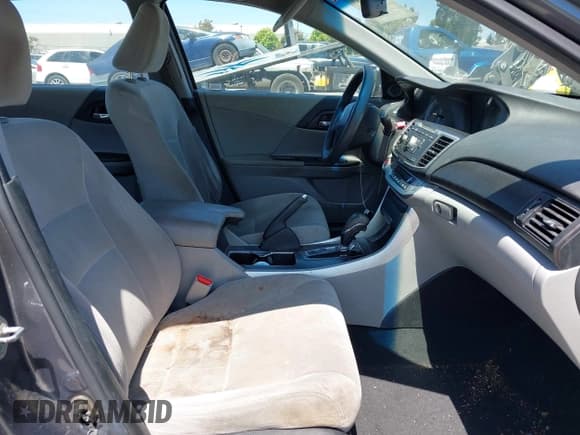 ✅ 2013 Honda Accord EX • VIN: 1HGCR2F76DA033881 • Lot: 42559749. Listed on IAAI with 247,708 mi. Free auction sales archive from the USA and detailed vehicle history report at DreamBid. Image 5.