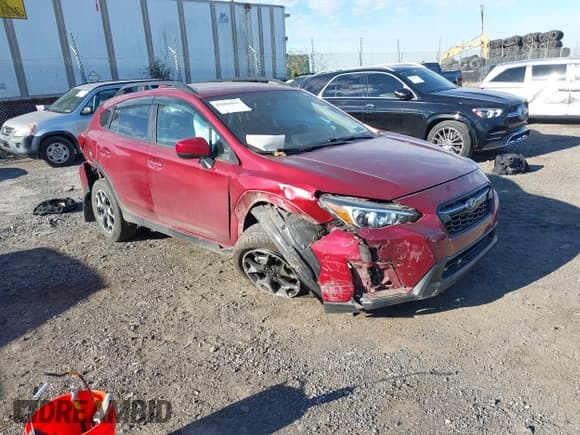 ✅ 2019 Subaru Crosstrek Premium • VIN: JF2GTACCXKH351652 • Lot: 43604048. Listed on IAAI with 46,125 mi. Free auction sales archive from the USA and detailed vehicle history report at DreamBid. Image 1.