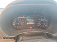 ✅ 2020 Kia Soul GT-Line • VIN: KNDJ63AU9L7120414 • Lot: 90824775. Wystawiony na Copart z przebiegiem 18 506 mil. Bezpłatny archiwum sprzedaży aukcyjnych z USA i szczegółowy raport historii pojazdu na DreamBid. Zdjęcie 9.