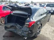 ✅ 2023 Honda Civic Si • VIN: 2HGFE1E52PH475789 • Lot: 43657643. Wystawiony na IAAI z przebiegiem 30 736 mil. Bezpłatny archiwum sprzedaży aukcyjnych z USA i szczegółowy raport historii pojazdu na DreamBid. Zdjęcie 4.