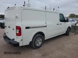 ✅ 2021 Nissan NV Cargo SV • VIN: 1N6BF0KY8MN810427 • Lot: 79740924. Wystawiony na Copart z przebiegiem 78 774 mil. Bezpłatny archiwum sprzedaży aukcyjnych z USA i szczegółowy raport historii pojazdu na DreamBid. Zdjęcie 3.