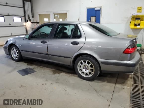 ✅ 2001 Saab 9-5 • VIN: YS3ED48E013057762 • Lot: 69017525. Listed on Copart with 78,869 mi. Free auction sales archive from the USA and detailed vehicle history report at DreamBid. Image 2.