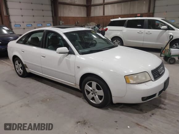 ✅ 2003 Audi A6 3.0L • VIN: WAULT64B83N039426 • Lot: 43716680. Wystawiony na IAAI z przebiegiem 173 266 mil. Bezpłatny archiwum sprzedaży aukcyjnych z USA i szczegółowy raport historii pojazdu na DreamBid. Zdjęcie 1.