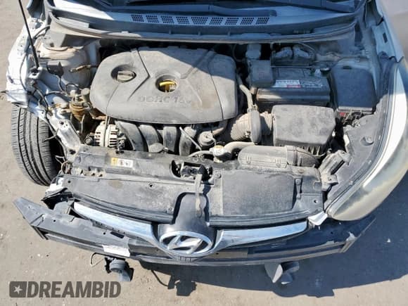 ✅ 2015 Hyundai Elantra SE • VIN: 5NPDH4AE7FH610369 • Lot: 86168755. Listed on Copart with 148,220 mi. Free auction sales archive from the USA and detailed vehicle history report at DreamBid. Image 11.