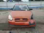 2009 Hyundai Accent Auto GS с VIN KMHCM36C19U106608, выставлен на аукционе Copart как лот 69941474 с пробегом 56 731 миль миль и Списание • Salvage title. История ставок и продаж доступна на DreamBid. Изображение 5.