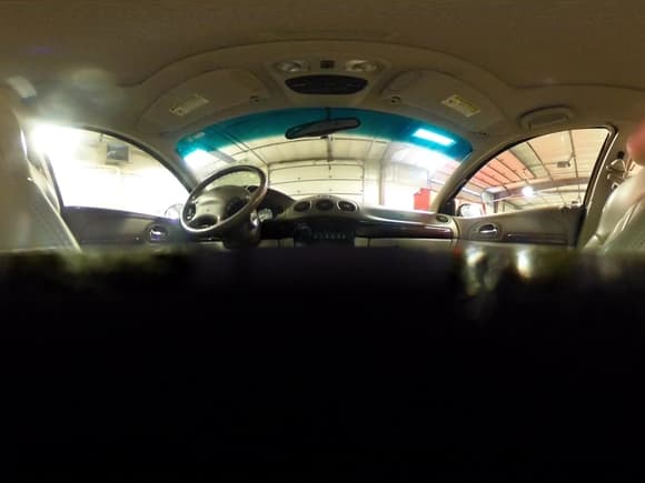 ✅ 2000 Chrysler LHS • VIN: 2C3HC56G9YH327598 • Lot: 42721520. Listed on IAAI with 141,235 mi. Free auction sales archive from the USA and detailed vehicle history report at DreamBid. Image 20.