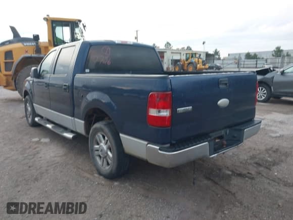 ✅ 2007 Ford F-150 XLT • VIN: 1FTRW12WX7KC63205 • Lot: 42920726. Listed on IAAI with 253,861 mi. Free auction sales archive from the USA and detailed vehicle history report at DreamBid. Image 3.