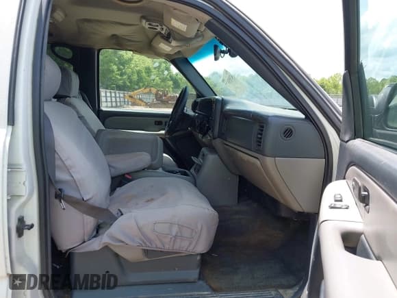 ✅ 2002 Chevrolet Suburban LT • VIN: 1GNFK16Z62J167600 • Лот: 42553037. Опубликован ранее на IAAI с пробегом 336 249 миль. Бесплатный доступ к архиву аукционных продаж из США и подробный отчёт об истории автомобиля на DreamBid. Изображение 5.