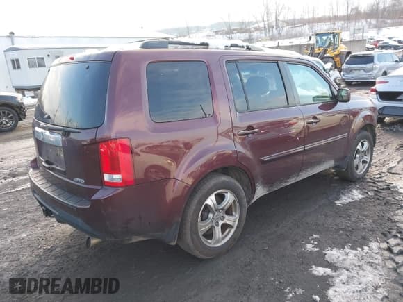 ✅ 2014 Honda Pilot EX-L • VIN: 5FNYF4H54EB008300 • Lot: 43848135. Listed on IAAI with 221,079 mi. Free auction sales archive from the USA and detailed vehicle history report at DreamBid. Image 4.