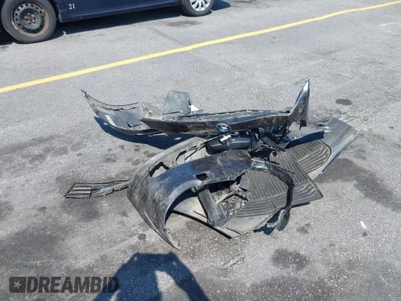 ✅ 2016 BMW 5 Series 528i xDrive • VIN: WBA5A7C55GG145343 • Lot: 42480473. Listed on IAAI with 86,805 mi. Free auction sales archive from the USA and detailed vehicle history report at DreamBid. Image 11.