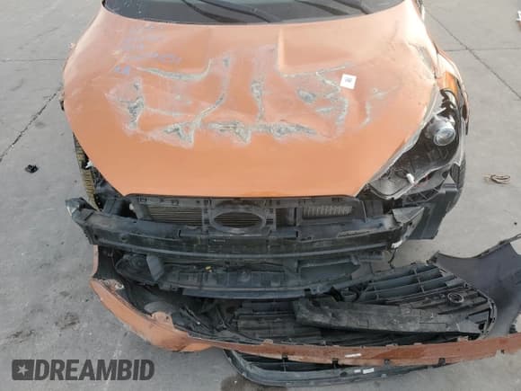 ✅ 2016 Hyundai Veloster Turbo Rally Edition • VIN: KMHTC6AE8GU293100 • Lot: 83682184. Wystawiony na Copart z przebiegiem Nie podano. Bezpłatny archiwum sprzedaży aukcyjnych z USA i szczegółowy raport historii pojazdu na DreamBid. Zdjęcie 12.