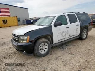 ✅ 2007 Chevrolet Suburban LS • VIN: 3GNFC16J47G220519 • Lot: 68531195. Wystawiony na Copart z przebiegiem 161 859 mil. Bezpłatny archiwum sprzedaży aukcyjnych z USA i szczegółowy raport historii pojazdu na DreamBid. Zdjęcie 1.
