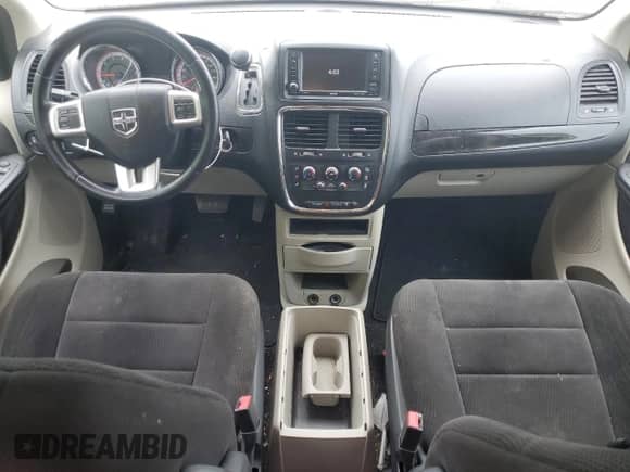 ✅ 2012 Dodge Grand Caravan SE • VIN: 2C4RDGBG1CR364405 • Лот: 60701755. Опубликован ранее на Copart с пробегом 246 946 миль. Бесплатный доступ к архиву аукционных продаж из США и подробный отчёт об истории автомобиля на DreamBid. Изображение 8.