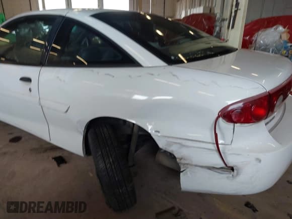 ✅ 2004 Chevrolet Cavalier • VIN: 1G1JC12FX47292510 • Lot: 41841677. Listed on IAAI with 143,474 mi. Free auction sales archive from the USA and detailed vehicle history report at DreamBid. Image 6.