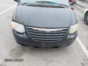 ✅ 2006 Chrysler Town & Country Touring • VIN: 2A8GP54L46R836333 • Lot: 41934540. Listed on IAAI with Not provided. Free auction sales archive from the USA and detailed vehicle history report at DreamBid. Image 6.