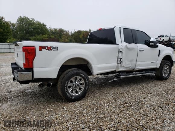 ✅ 2019 Ford F-250 XL • VIN: 1FT7X2BT3KEC45104 • Lot: 71114904. Listed on Copart with 179,206 mi. Free auction sales archive from the USA and detailed vehicle history report at DreamBid. Image 3.
